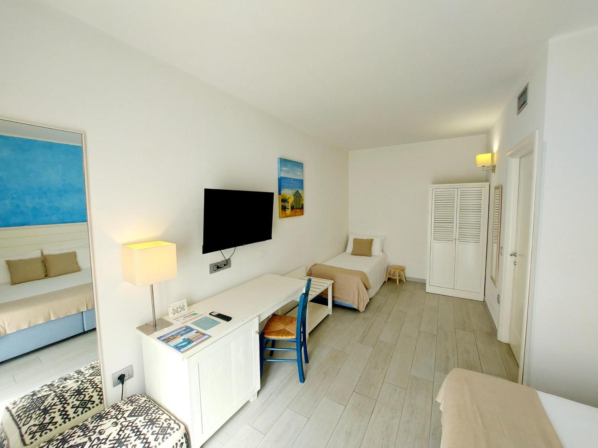 Hotel La Villa Del Mare 칼리아리 외부 사진