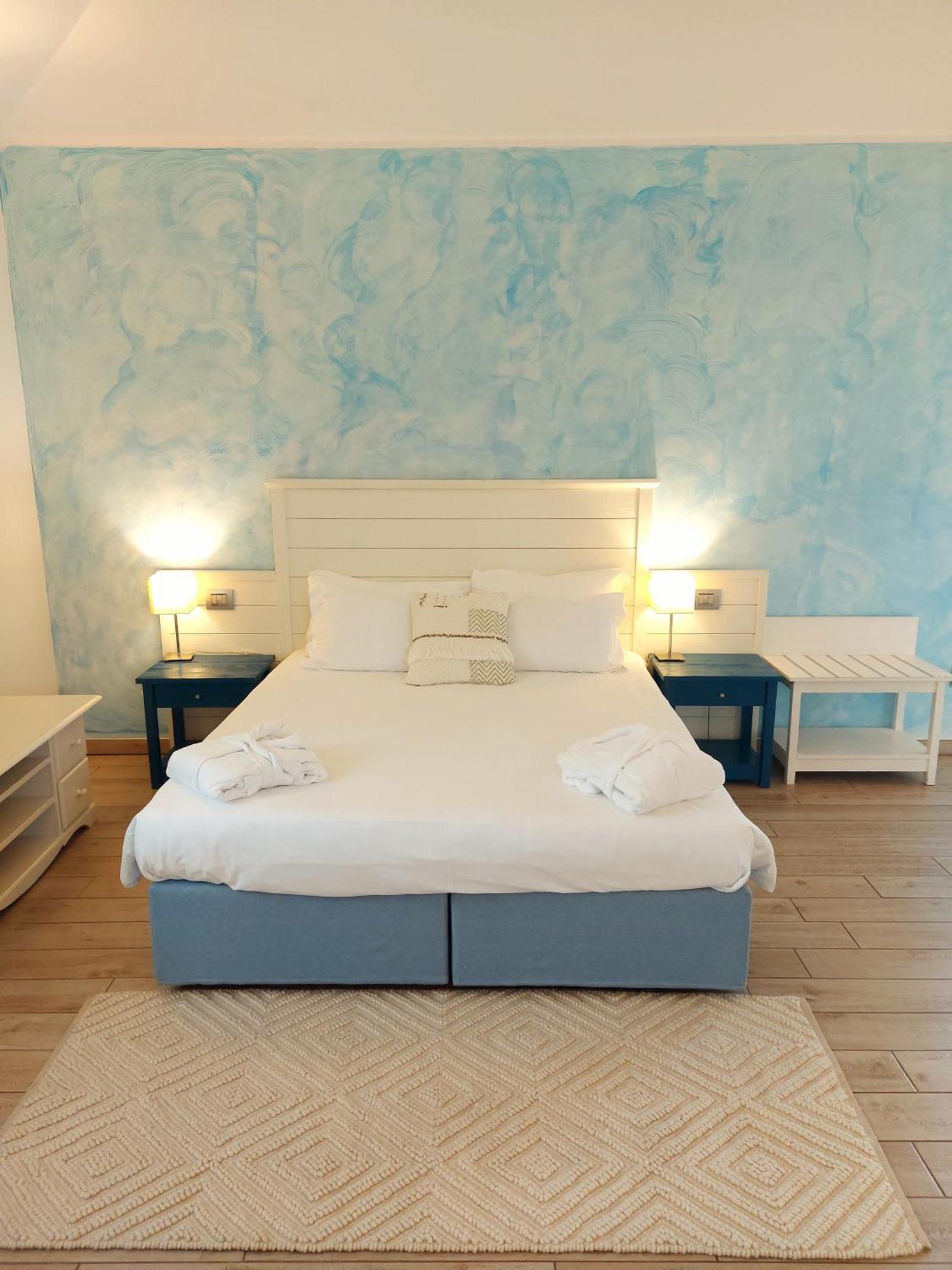 Hotel La Villa Del Mare 칼리아리 외부 사진