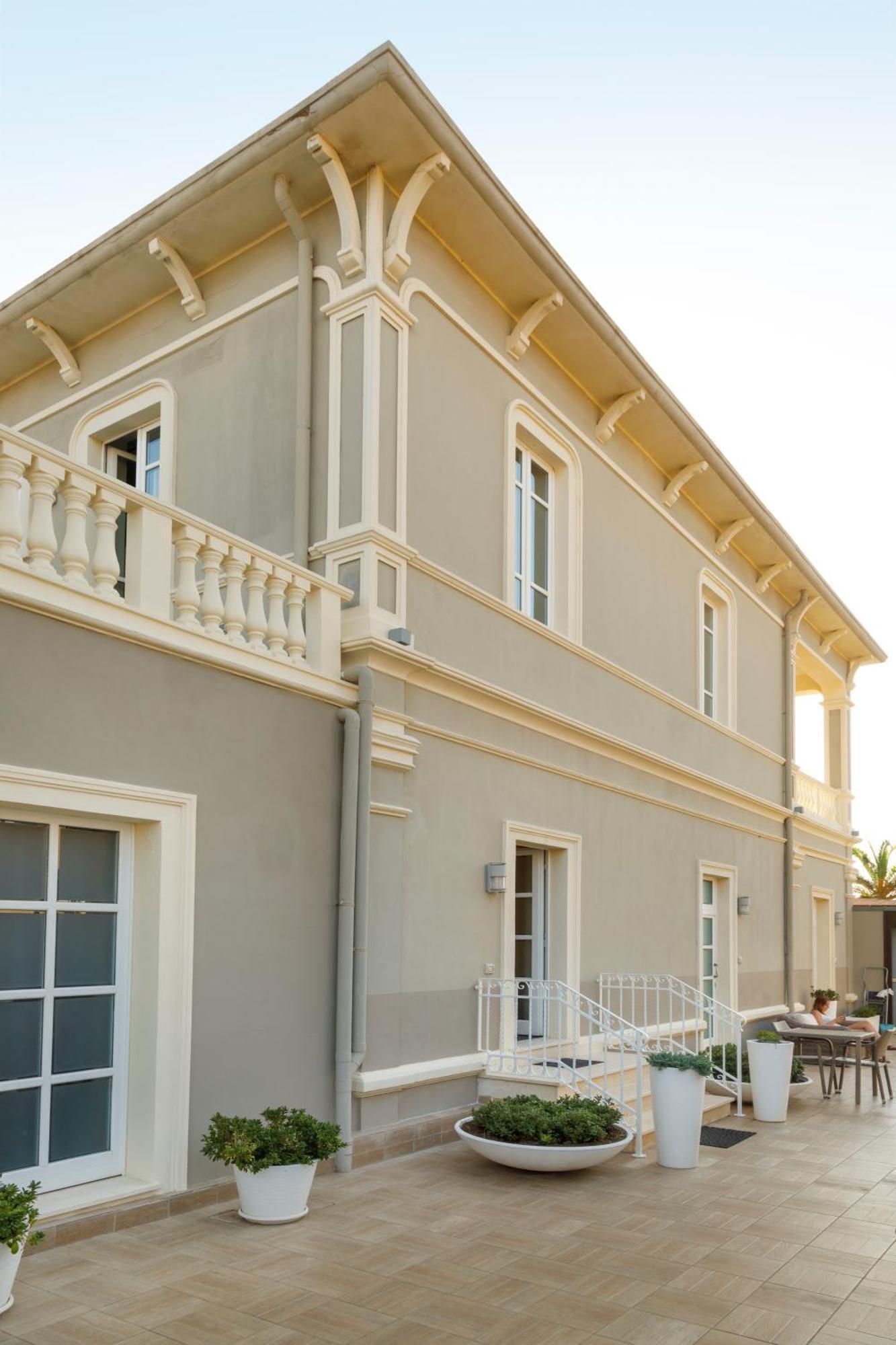 Hotel La Villa Del Mare 칼리아리 외부 사진